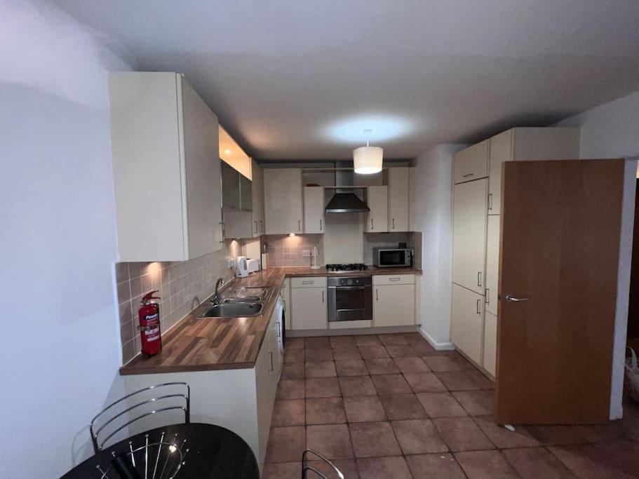 Infinity Properties Абердин Екстер'єр фото